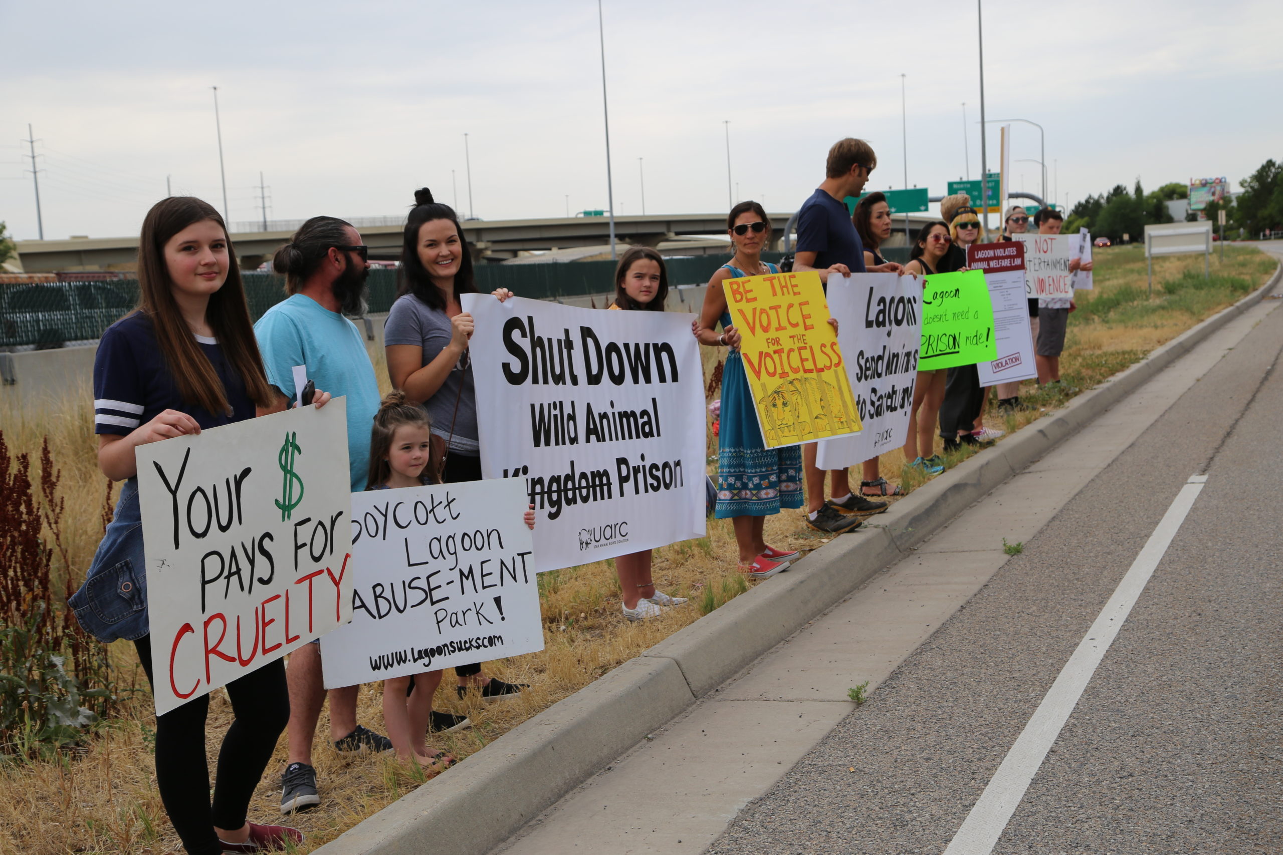 NEWS RELEASE: Dozens of Animal Rights Protesters Expected to Descend on Lagoon Amusement Park